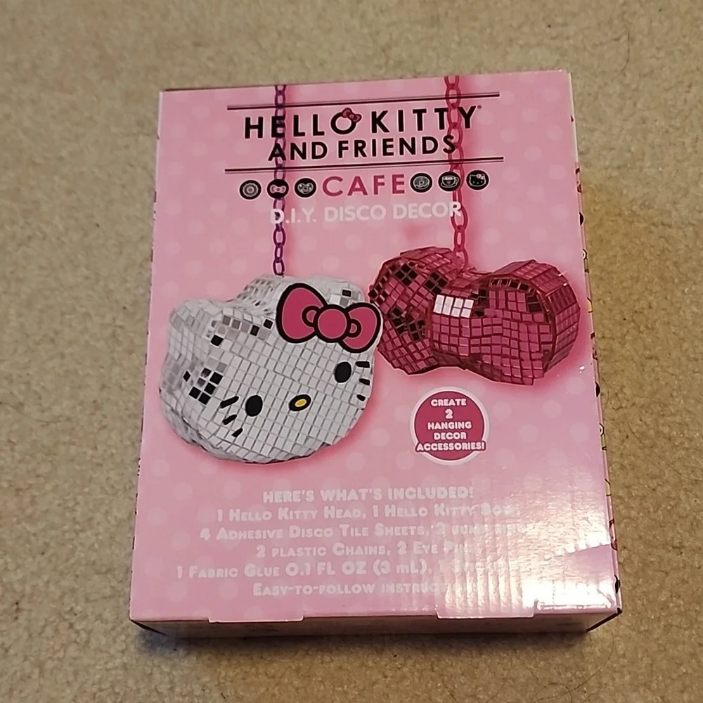 Hello Kitty Disco Decor - Picture 2 of 2